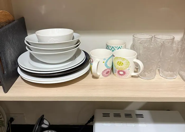 Heart Of Cozy With Pool, Gym, Wifi And Netflix Near City,ayala And It Park Appartement *