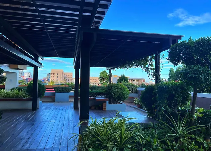 Appartement Heart Of Cozy With Pool, Gym, Wifi And Netflix Near City,ayala And It Park Cebu
